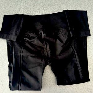 Lululemon running tights